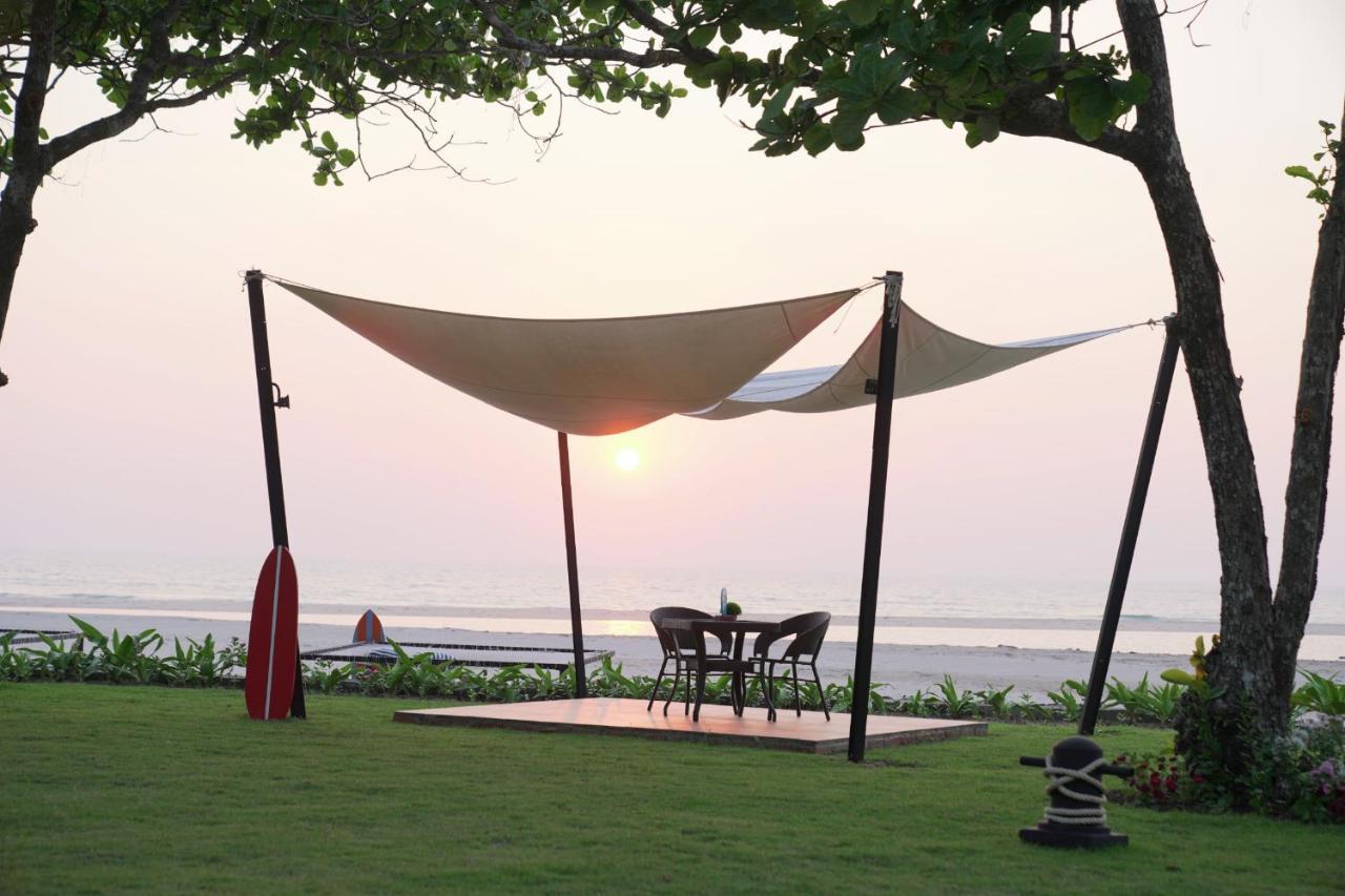 Ngwe Saung Yacht Club & Resort Ngwesaung Exterior photo